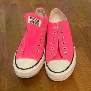 Converse size 9
